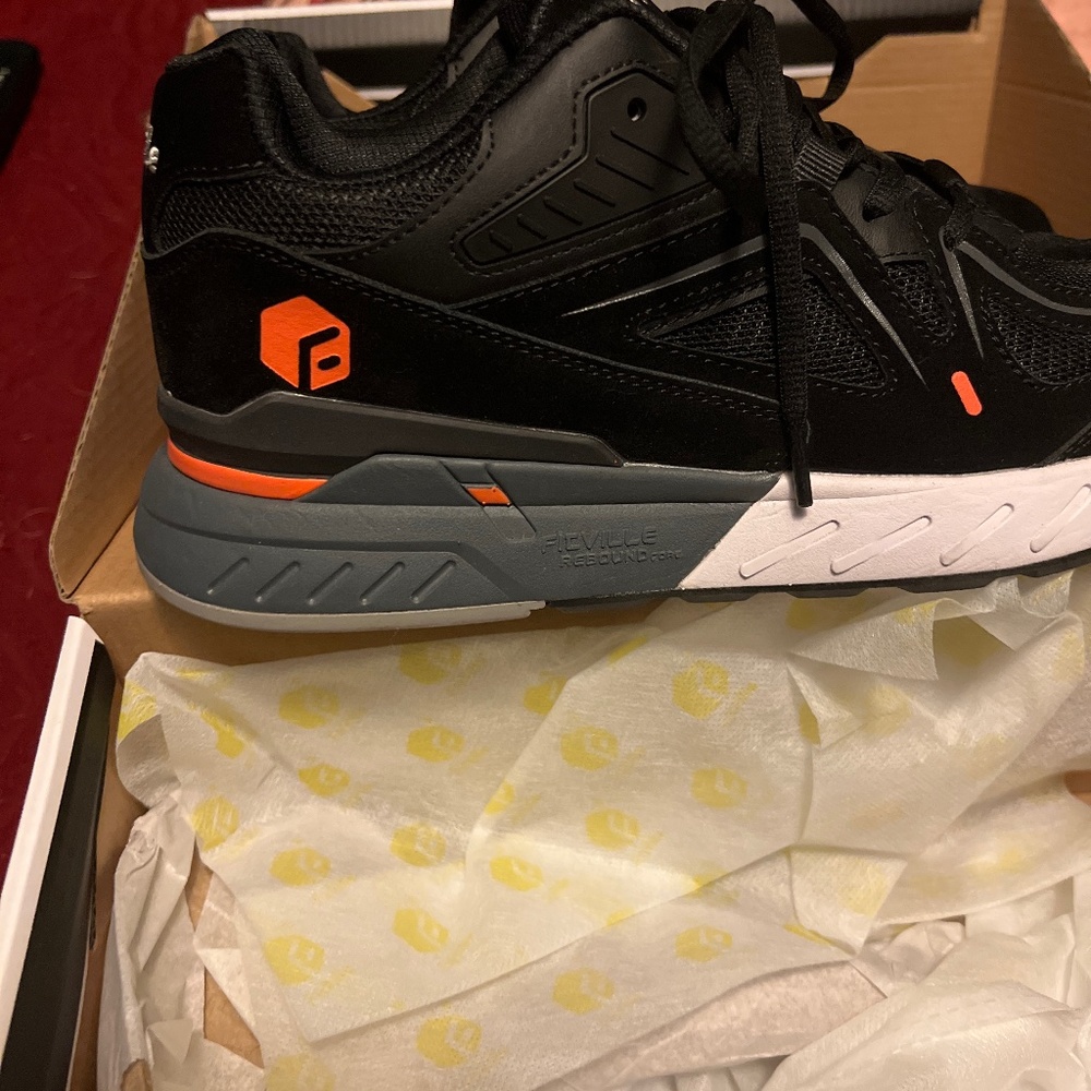 Women’s fitville work shoes